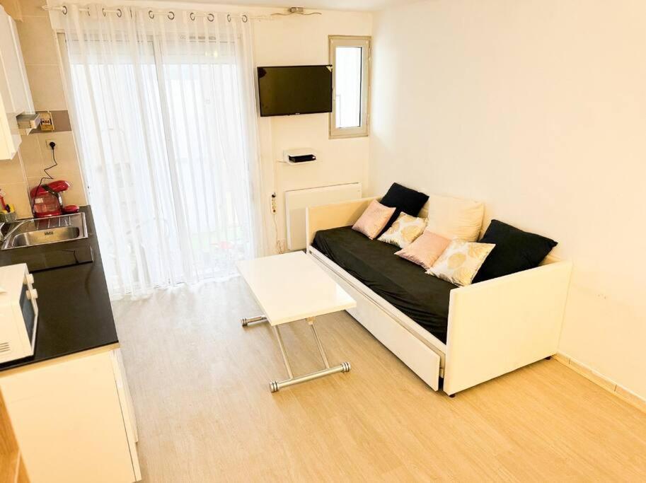 Appartement Front De Mer Canet-en-Roussillon Eksteriør billede